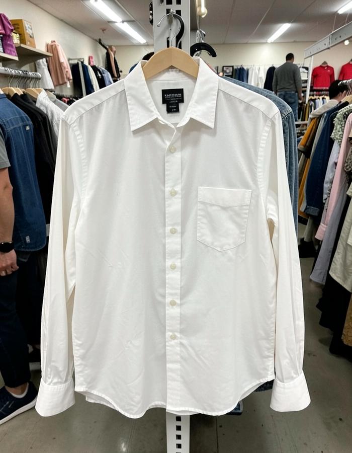 Camisa de algodón antes del efecto de maniquí fantasma